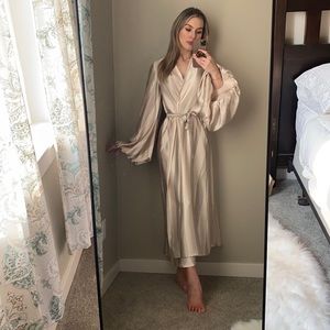 100% silk Rosamosario Long Robe